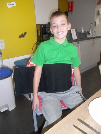 zitten met een band rond mijn buik